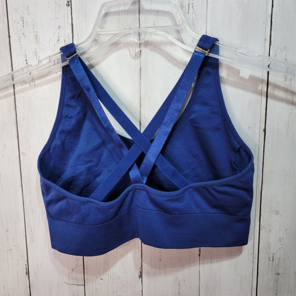 Puma Women’s Set Of 3 Sports Bras Size Medium Pink Blue Black. - Picture 3 of 10